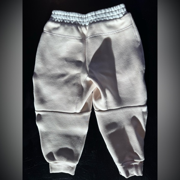 Toddler Nike Sweatsuit - Picture 11 of 13
